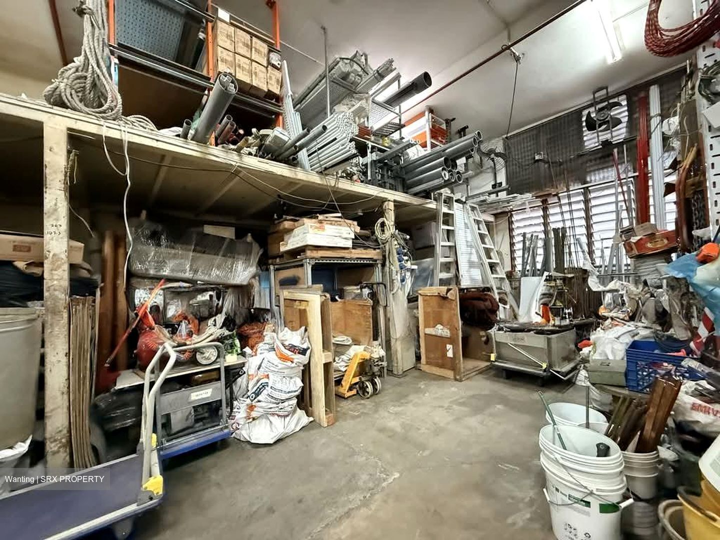 Gordon Warehouse Building (D14), Factory #598592861